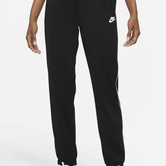 Nike Sportswear women's fitted track suit - Picture 6 of 8